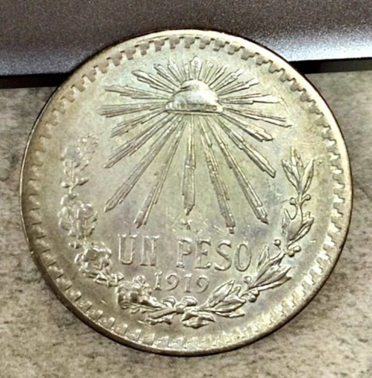 1919年メキシコ1ペソ銀貨 - 高級品 - まだ光沢あり(3)