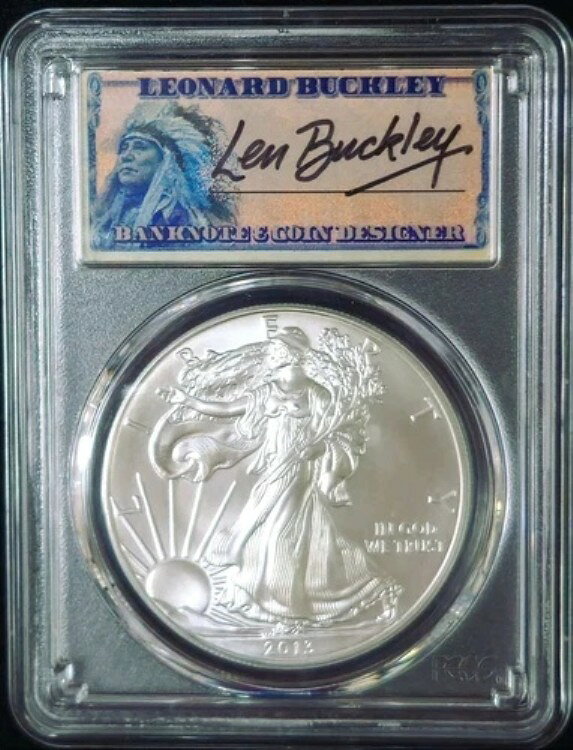 2013年 (S) $1 アメリカン・シルバー・イーグル PCGS MS70 レナード・バックリー直筆サイン入り。とってもクール！