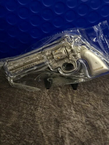 2023年 チャド 2オンス シルバー リボルバー ガン型 アンティーク ハイレリーフ コイン .999 (箱付き)