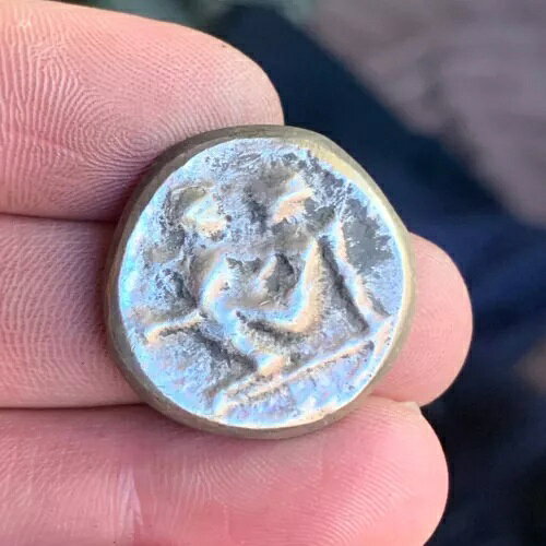美しい古代ローマの青銅貨。エロティックなモチーフ。希少な博物館級の品質。