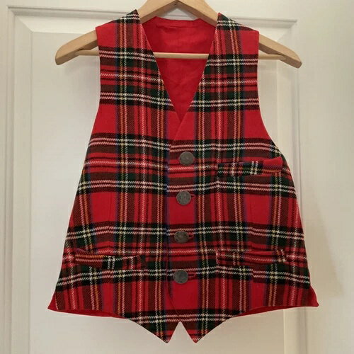 手作りのベスト（4個）10クロイツァー・マリア・テレジア銀貨ボタン付き