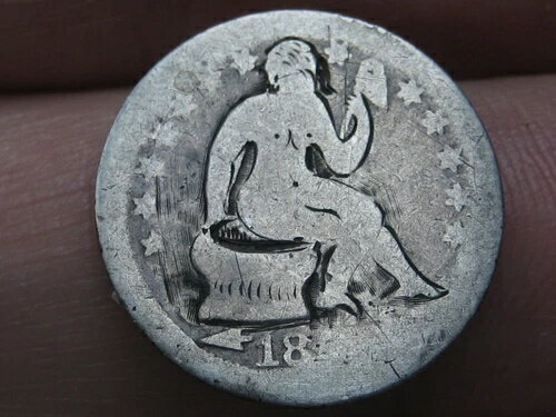 1853-1855年 P 矢印付き座像自由の女神像銀貨、おまる彫刻