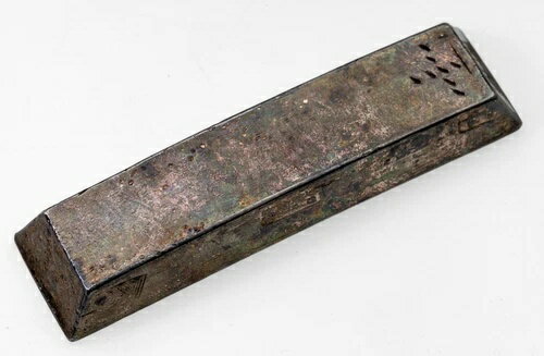 ベトナム産5タエルラン銀棒 1800年代バナナ棒 152.4グラム