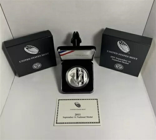 2011年9月11日 - 国民勲章