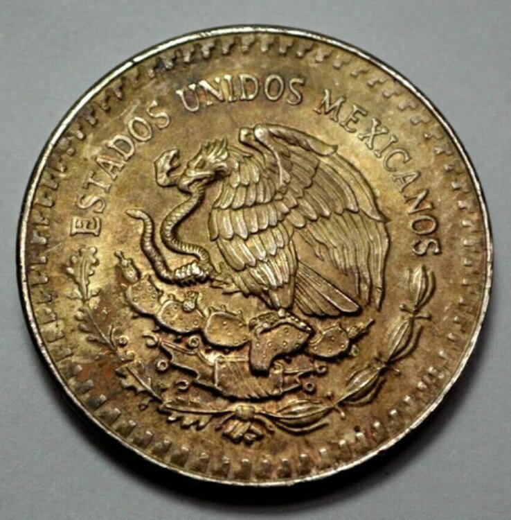 1984 1 オンス レイ 999 シルバー メキシコ リベルタ プラタ プラ レア ナット。調色コインラウンド