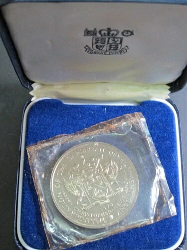 希少な1970年製セントクリストファー・ラージ4ドル・カリビアン・デベロップメント・ペリカン・バナナ..