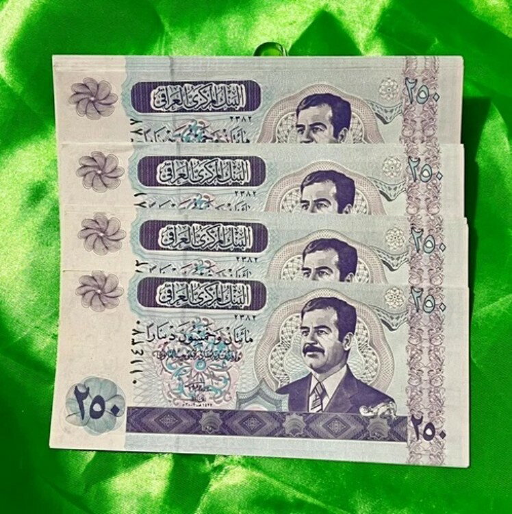 WORLD RESOURCEKINGŹۤ㤨֥饯 - ࡦեΥ饯ʾ 250 ǥʡ 2002 ǯ24 λʾΥå UNCפβǤʤ63,800ߤˤʤޤ