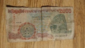 ガーナ銀行 2000セディ 1998年5月2日 紙幣 AM9763949 希少紙幣 送料無料
