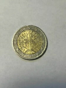 楽天WORLD RESOURCE【KING店】希少な2ユーロコイン「生命の樹」2001年フランス製 誤植、中心ずれあり エラーコイン