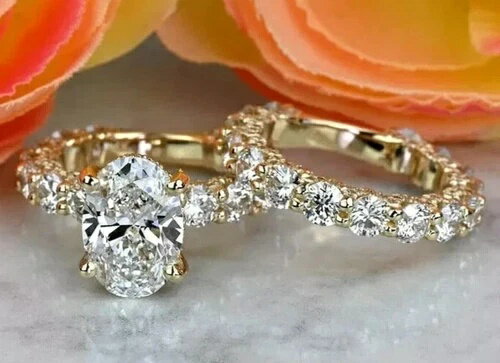 6カラット オーバルカット ラボグロウンダイヤモンド エンゲージリングセット 14Kイエローゴールド サイズ5