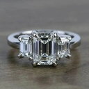3カラット ラボグロウン エメラルドカット ダイヤモンド トリロジー エンゲージリング(10K ホワイトゴールド)