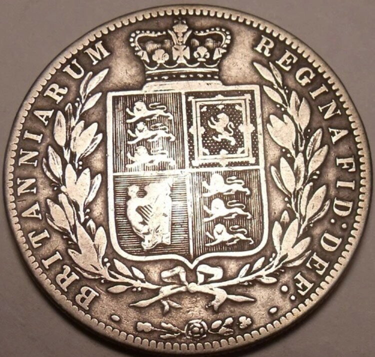 非常に希少な英国製1875年製ハーフクラウン銀貨?あまり流通していない?送料無料