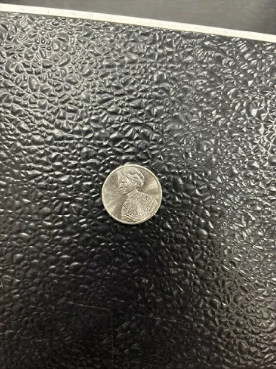 2023年ジョヴィタ・イダールの希少