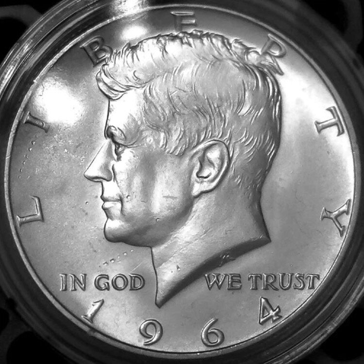 UNC 1964-D 90%銀ケネディ。摩耗ダイス。DDOおよびDDR。平坦化。タイプ1。回転数(3)