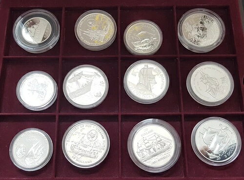 ワールドサイズメンズ、Proud Ships St 木製ケース入り SP116424