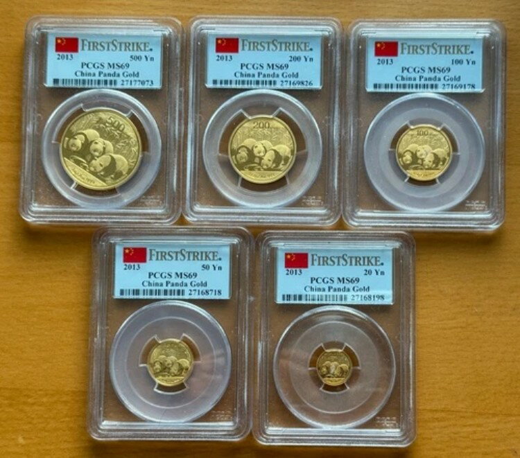 中国 2013年 フルゴールド 1.9オンス パンダ コイン 5枚セット UNC PCGS MS69(3)