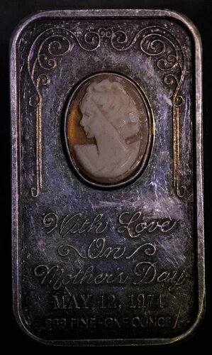 Ceeco 母の日 1974 カメオ センターストーン 1オンス 999 希少!!!! シルバーアートバー C2714