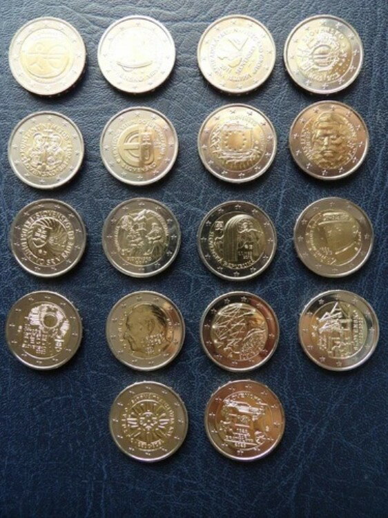 スロバキア 2009 - 2025 2ユーロ記念UNCコイン フルセット 20枚(3)