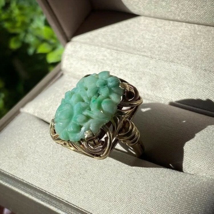 ヴィンテージリング ゴールド 585 14K 彫刻翡翠ジュエリー ユニーク レア レディース サイズ 6.5 US