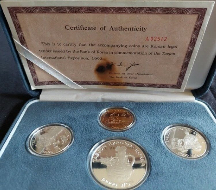 1993年 大田万博、韓国（10000ウォン、5000×2、1000ウォン）（箱/COAに焼け跡あり）