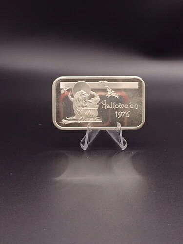 1976年 希少ヴィンテージ マディソンミント シルバー ハロウィンアートバー 999 1オンス 美しい