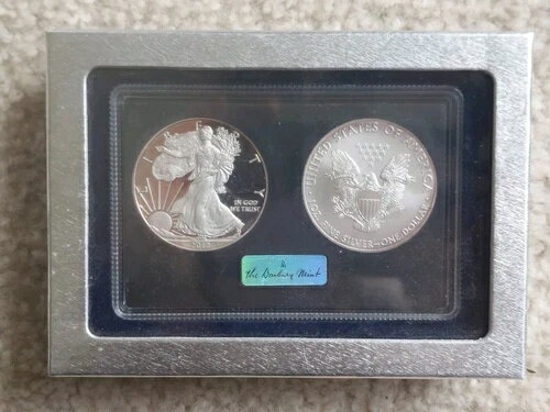 ダンベリー・ミントの2012年アメリ