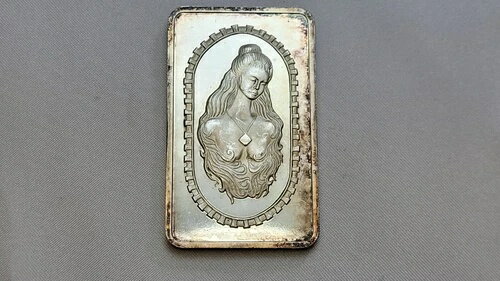 ヴィンテージ 1974年 マウント・エベレスト・ミント 母の日 プルーフ 1オンス シルバー アートバー