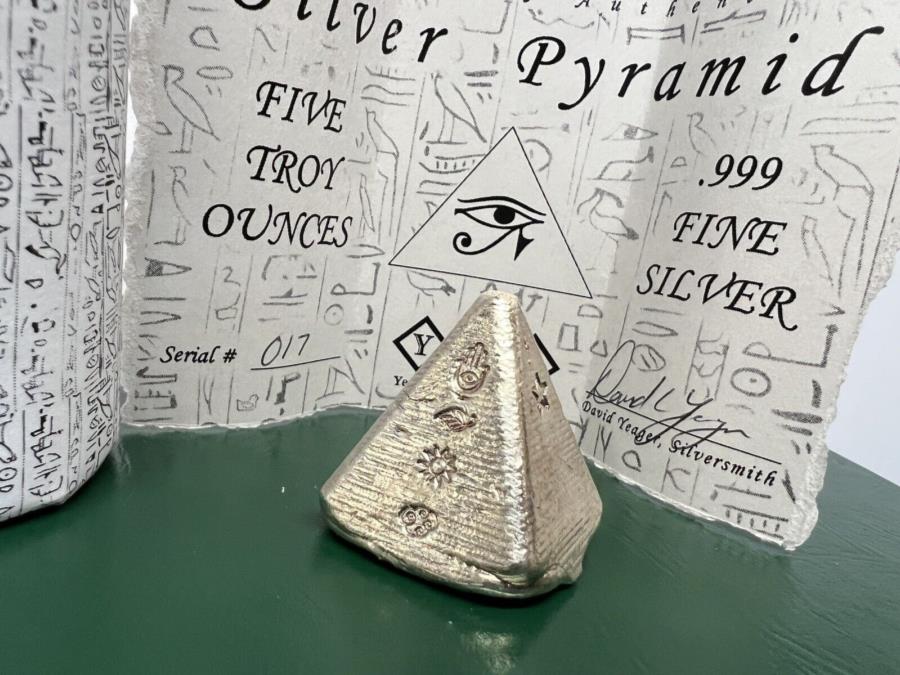 YPS 5 OZ Pyramid 3D Bar .999?ŤCOA17? YPS 5 oz Pyramid...