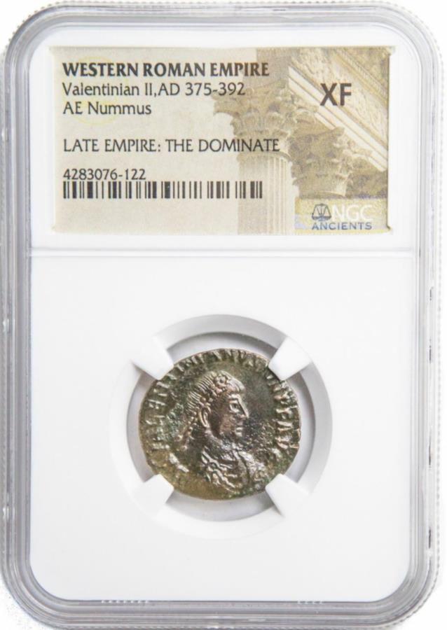 yɔi/iۏ؏tz AeB[NRC _RC [] oeBjAIĨ[}AE2iAD375-392jNGCiXFj Roman AE2 of Valentinian II (AD375-392)NGC (XF)