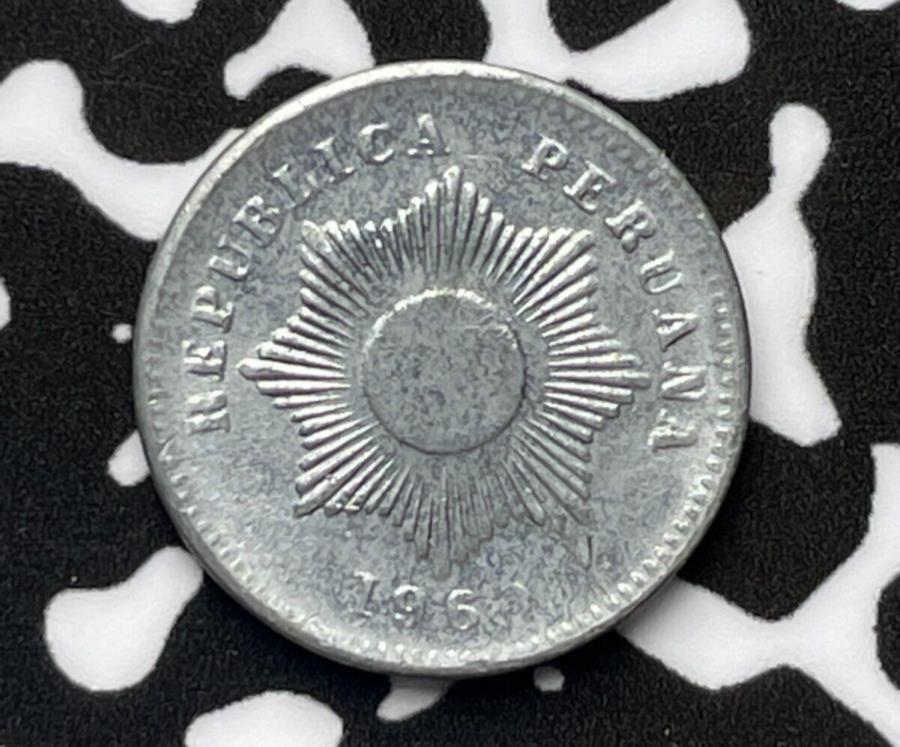  アンティークコイン モダンコイン  1960 Peru 1 Centavo Lot＃M4272ハイグレード！美しい！ 1960 Peru 1 Centavo Lot#M4272 High Grade! Beautiful!