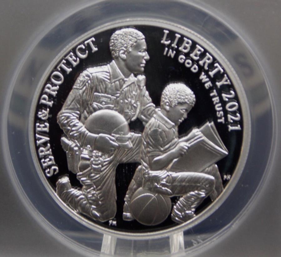 2021 "P"証明国家 *法執行機関 *シルバーダラー$ 1 ANACS PF70 DCAM＃907 2021 "P" Proof National *LAW ENFORCEMENT* Silver Dollar $1 ANACS PF70 DCAM #907