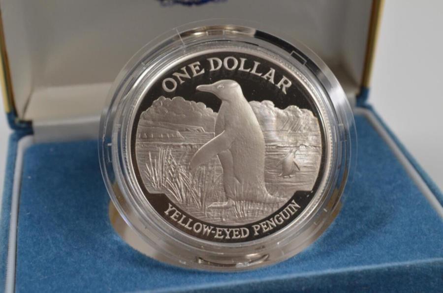 ڶ/ʼݾڽա ƥ 󥳥 [̵] ˥塼 - 1988-С顼ץ롼ե - ܤΥڥ󥮥 New Zealand - 1988 - Silver Dollar Proof Coin - Yellow Eyed Pengiun