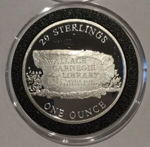 レアウォレスアイダホカーネギー図書館1トロイオズ.999ファインシルバーラウンドプルーフコイン Rare Wallace Idaho Carnegie Library 1 Troy Oz .999 Fine Silver Round Proof Coin