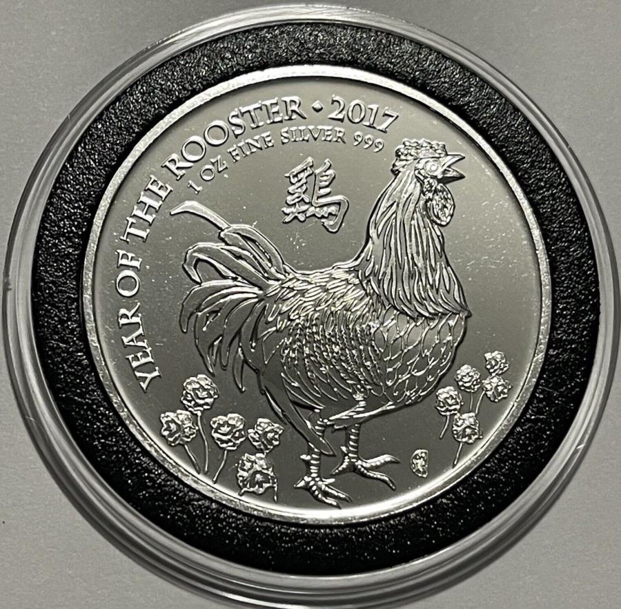 【極美品/品質保証書付】 アンティークコイン モダンコイン 送料無料 2017年のルースターゾディアックイギリスの年間コイン1トロイオズ.999ファインシルバーラウンドメダル 2017 Year of the Rooster Zodiac U.K. Coin 1 Troy Oz .999 Fine Silver Round Medal