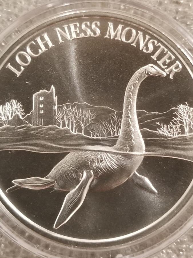  アンティークコイン モダンコイン  湖ネスモンスター1オンス.999シルバーラウンドネッシースコットランド湖伝承ハイリリーフ Loch Ness Monster 1 oz .999 Silver round Nessie Scottish Lake Lore high relief