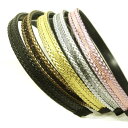 【限定品】カチューシャ スリム ミニスパンコールxフェイクレザーの三つ編みライン 〔ヘアバンド 髪どめ ユニーク キラキラ まとめ髪 ヘアアレンジ くし歯付き おしゃれ お出かけ パーティー コスプレ ヘアアクセサリー プチプラ〕