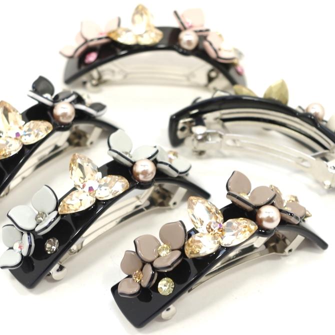 バレッタ カーブ セルロイド お花 クリスタル パール ラインストーン 〔髪どめ 髪飾り おしゃれ フラワー ヘアクリップ 華やか ユニークデザイン 豪華 ゴー...