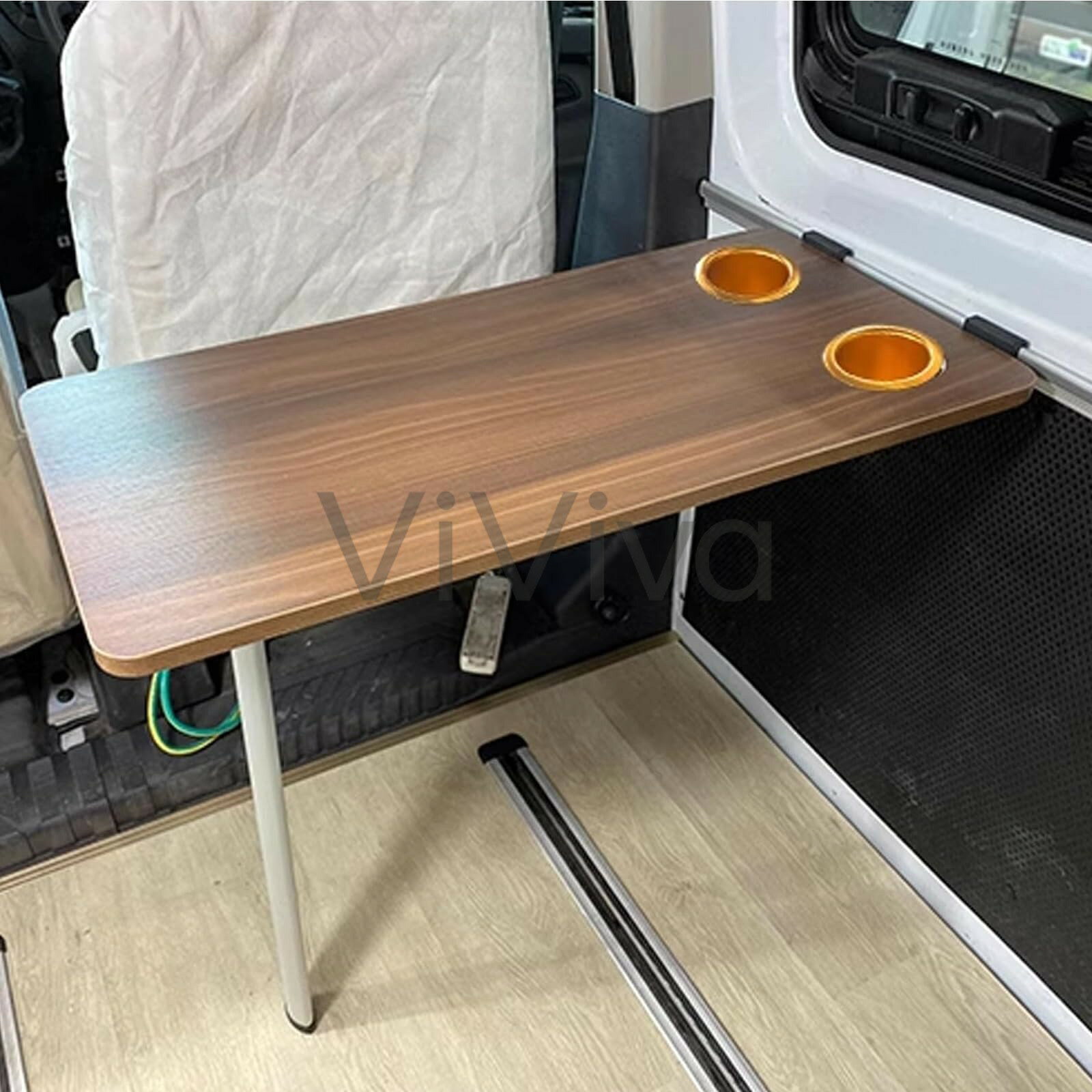 【商品名】【ポイント2倍!7月限定!店舗の人気商品!】RV ダイネット テーブル、折りたたみ式壁掛けテーブル、コンピューター ワークステーション、折りたたみ脚付き壁掛けテーブル、最大荷重 25kg、キャンピングカーおよびモーターホーム用【価格】19854円【商品説明】【寸法】: 折りたたみ式キャンピングカーテーブルトップの寸法は、約79.5 x 39.5 x 1.8cm/31 x 16 x 0.7インチです。テーブル脚の高さは約75cm/30インチです(家具に合わせて簡単にカットできます)。スライド式テーブルレールの長さは約98cm/39インチです(簡単にカットできます)。【プレミアム品質の素材】: テーブルトップは環境に優しいエコボードで作られています。ボードの表面は硬く、耐摩耗性があります。強くて丈夫な脚はアルミニウム合金素材で作られています。【機能上の利点】: 取り外し可能なキャラバンテーブルの壁は、留め具によってキャラバンの内部にしっかりと固定されています。厚いスチールパイプを使用することで、テーブルの耐荷重性が向上し、25 kg/55ポンドに耐えることができます。【組み立て簡単】: 取り外し可能な RV テーブルには詳細なユーザー マニュアルが付属しており、複雑なツールや操作なしで 30 分以内に設置を完了できます。完璧に使用でき、RV の外で簡単に調理や食事ができます。【美しく実用的】: テーブルの角のエッジは丸みを帯びた角で設計されて【商品名】【ポイント2倍!7月限定!店舗の人気商品!】RV ダイネット テーブル、折りたたみ式壁掛けテーブル、コンピューター ワークステーション、折りたたみ脚付き壁掛けテーブル、最大荷重 25kg、キャンピングカーおよびモーターホーム用【価格】19854円【商品説明】【寸法】: 折りたたみ式キャンピングカーテーブルトップの寸法は、約79.5 x 39.5 x 1.8cm/31 x 16 x 0.7インチです。テーブル脚の高さは約75cm/30インチです(家具に合わせて簡単にカットできます)。スライド式テーブルレールの長さは約98cm/39インチです(簡単にカットできます)。【プレミアム品質の素材】: テーブルトップは環境に優しいエコボードで作られています。ボードの表面は硬く、耐摩耗性があります。強くて丈夫な脚はアルミニウム合金素材で作られています。【機能上の利点】: 取り外し可能なキャラバンテーブルの壁は、留め具によってキャラバンの内部にしっかりと固定されています。厚いスチールパイプを使用することで、テーブルの耐荷重性が向上し、25 kg/55ポンドに耐えることができます。【組み立て簡単】: 取り外し可能な RV テーブルには詳細なユーザー マニュアルが付属しており、複雑なツールや操作なしで 30 分以内に設置を完了できます。完璧に使用でき、RV の外で簡単に調理や食事ができます。【美しく実用的】: テーブルの角のエッジは丸みを帯びた角で設計されて