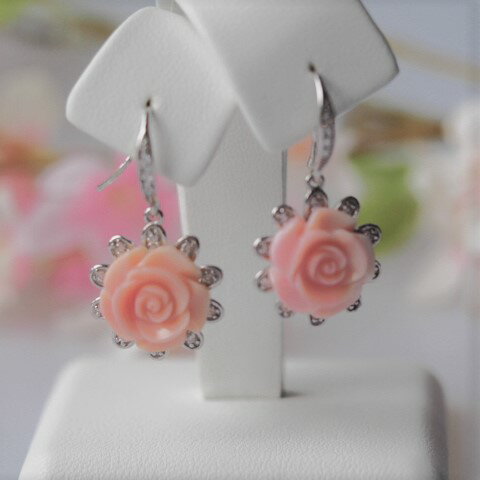 Rakuten - ピンクシェル　SV　ピアス　自然色　天然シェル
