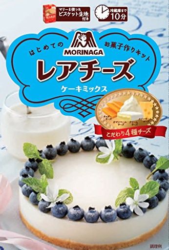 内容量:110g(ミックス70g、ビスケットベース40g)×5箱 カロリー:1箱110g当り 535kcal (できあがり1箱分当り 835kcal ※乳脂肪分3.8%牛乳、有塩バター使用) 原材料:【ミックス】 砂糖、チーズパウダー(クリームチーズパウダー、カマンベールチーズパウダー、エメンタールチーズパウダー)、植物油脂、脱脂粉乳、水あめ、乳脂肪、ゼラチン、レモン果汁粉末、クエン酸、カゼインna、乳化剤(大豆由来)、香料 【ビスケットベース】小麦粉、砂糖、牛乳、とうもろこしでん粉、ショートニング、バターオイル、全粉乳、植物油脂、マーガリン、ぶどう糖果糖液糖、食塩、たんぱく質濃縮ホエイパウダー、膨脹剤、乳化剤(大豆由来)、香料 商品サイズ(高さ×奥行×幅):300mm×610mm×182mm