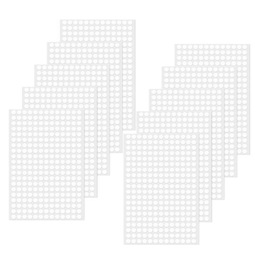 【商品仕様】:白丸ラベルシールを10シート、1シートにつき260枚お届けします。各ラベルの直径は約13mmです。 【高品質素材】:防水カラーラベルは、高品質なビニール素材を使用し、表面に保護層が施されており、耐水性、耐引裂性、耐久性に優れています。 【手書き】:この耐スクラッチ性ステッカーは、高品質なインクを使用し、一目で見分けがつく明るい色で印刷されており、表面にマーカーペンで数字や賞味期限などの内容を書くことができます。 【使いやすい】自己粘着性シールは、はがすのも貼るのも簡単です。貼り残しがなく、簡単にはがせます。このラベルは、書類、在庫、値段、予定表、手帳、勉強などの目印として使用できます。 【幅広い用途】このハンディタイプのラベルは、学校、家庭、オフィス、倉庫、お店などに適しています。手帳飾り、ギフト、ご褒美シール、封印シール、パッケージステッカー、調味料ラベル、目印シールとして使用でき、生活の便利さと幸福をより良くするためのいい商品です。