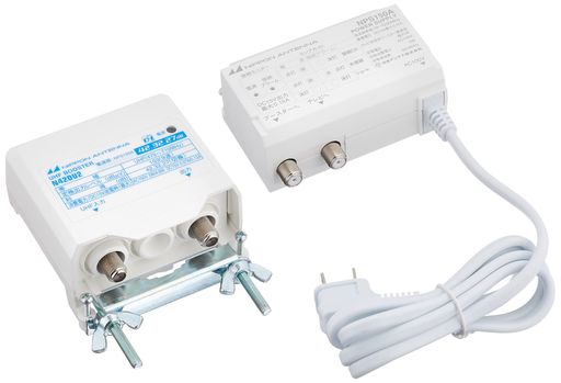 日本アンテナ 電源分離型利得切換式UHFブースター 42dB用 N42DU2-BP