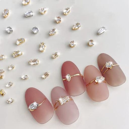 ネイルストーン50個セットネイルパーツストーン立体小さいラインストーンクリアキラキラネイルアートパ..