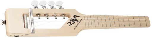 ボディは単板を使用し、極限までシンプルでコンパクトにデザイン。