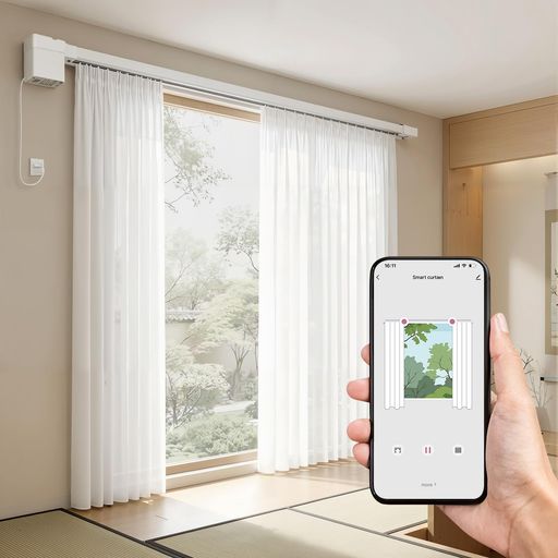 【生活リズムに寄り添う、完全オートマチックな開閉】 この電動カーテンレールは、設定した時間や明るさに応じて、朝は光で自然に目覚め、夜は自動カーテン開閉で防犯対策。カーテン操作のわずらわしさから解放され、理想的な生活リズムをサポートします。 【図書館レベルの静寂と、隙間ゼロの完全遮光】 電動カーテンでありながら、20dB以下の超静音運転を実現。12cmクロス軌道が隙間を完全にシャットアウトし、朝日や外灯の光を遮断。安眠とプライバシー保護を両立させた、高品質な遮光環境を創り出します。 【測らず、悩まず。引っ越しでも使える伸縮設計】 面倒な窓の精密測定は不要。レールを伸ばすだけでぴったりサイズに調整できるDIY設計。引っ越し先でも再調整可能で、買い替え不要。この自動カーテンは、長く使えるサステナブルな選択です。 【多彩な操作法:スマホ、声、タイマー、リモコンで自在に】 自動カーテン開閉は、スマホアプリでの遠隔操作、生活に合わせたタイマー設定、Alexa/Google音声操作、手元のリモコン、軽く引くだけの「Touch &amp; Go」からお選びいただけます。あらゆるシーンで、一番便利な方法でご利用ください。