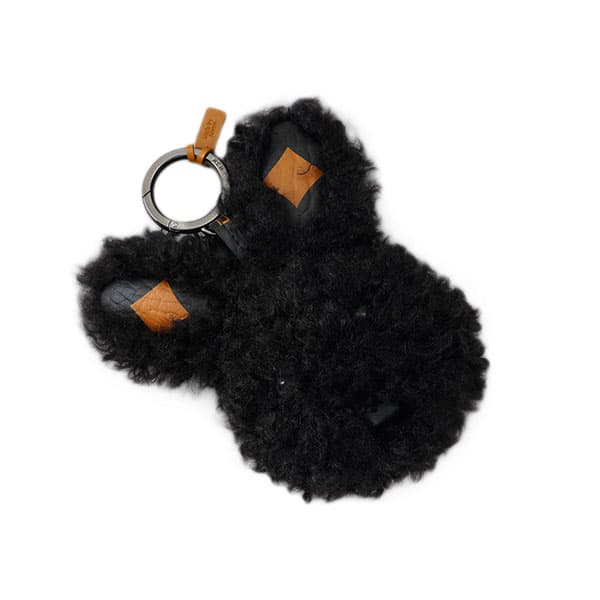 エムシーエム(MCM)AREN CHARM バッグチャーム ブラック系