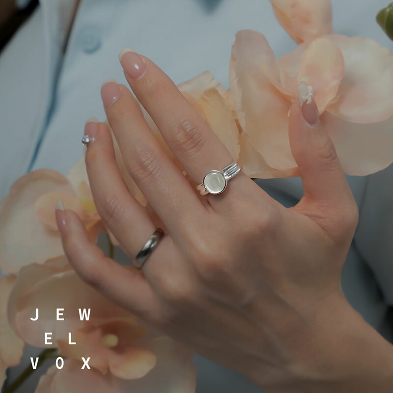 【7/15 23:59まで!超目玉】 【メール便送料無料】 指輪 リング レディース ニッケルフリー 金属アレルギー アクリル樹脂 12号 12.5号 13号 サークル モチーフ 大ぶり ニュアンス ゴールド シルバー ブラック ホワイト 普段使い オケージョン デイリー カジュアル シンプルのサムネイル