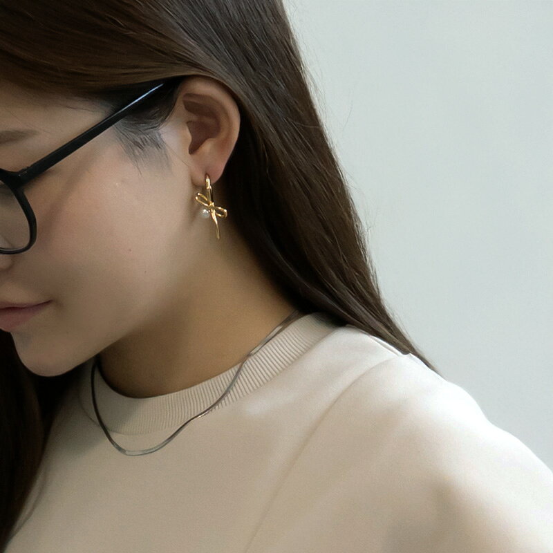 【自分で選べる◆セット割り対象商品】 ピアス ステンレス 金属アレルギー リボン ...