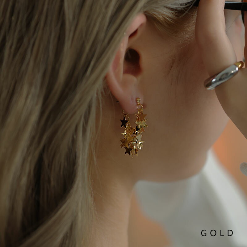 【1/16 09:59まで！超目玉】 【メール便送料無料】 ピアス レディース ニッケルフリー チタンポスト 金属アレルギー 星 スター モチーフ キャッチレス ゴールド シルバー シンプル 大ぶり 普段使い オケージョン 仕事 オフィス 大人かわいい