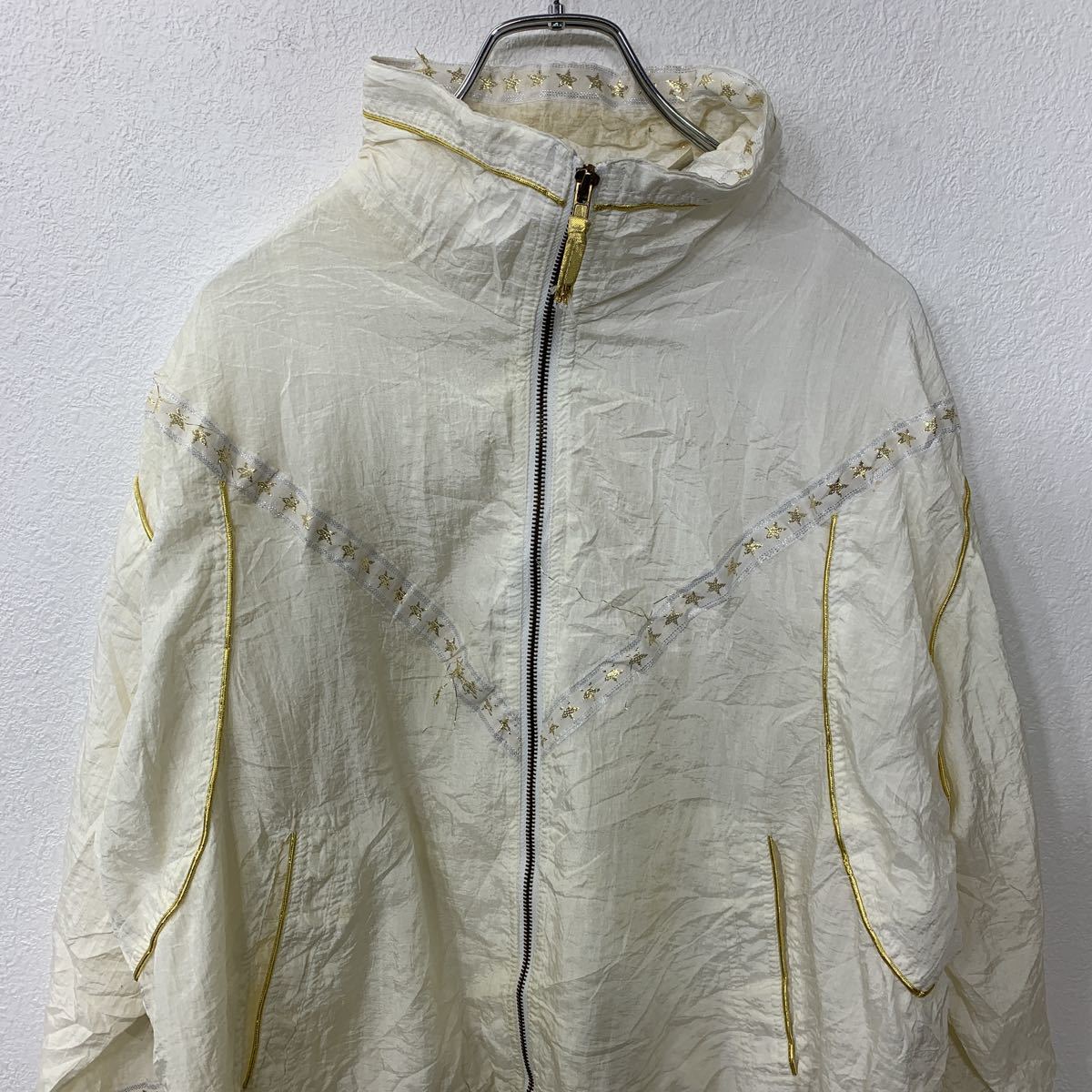 【中古】【古着】 EVR ジップアップジャケット レディース Mサイズ ホワイト 古着卸 アメリカ仕入 t2203-3555